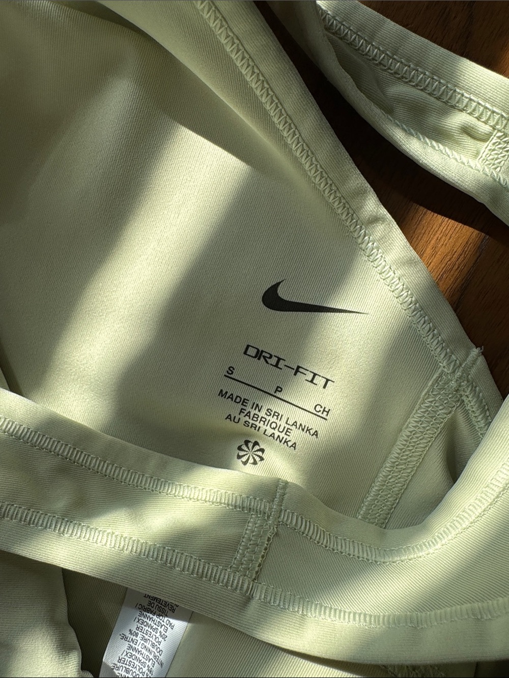 Nike Women’s Pale Green Racerback Sports Bra - Picture 4 of 5